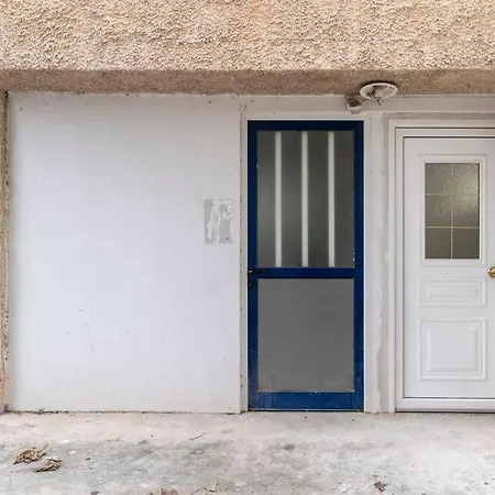 Apartment At Ano Glifada.-3