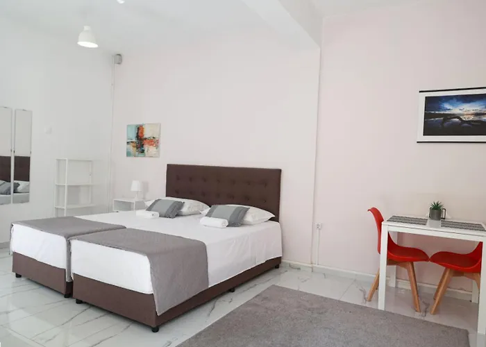 Lysandros Apartments In Athens, Near The Metro